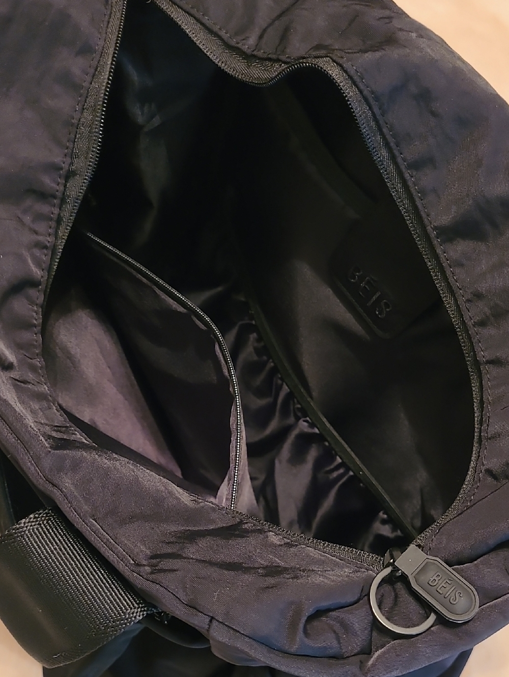 The Sport (Travel) Tote in Black - Picture 15 of 17